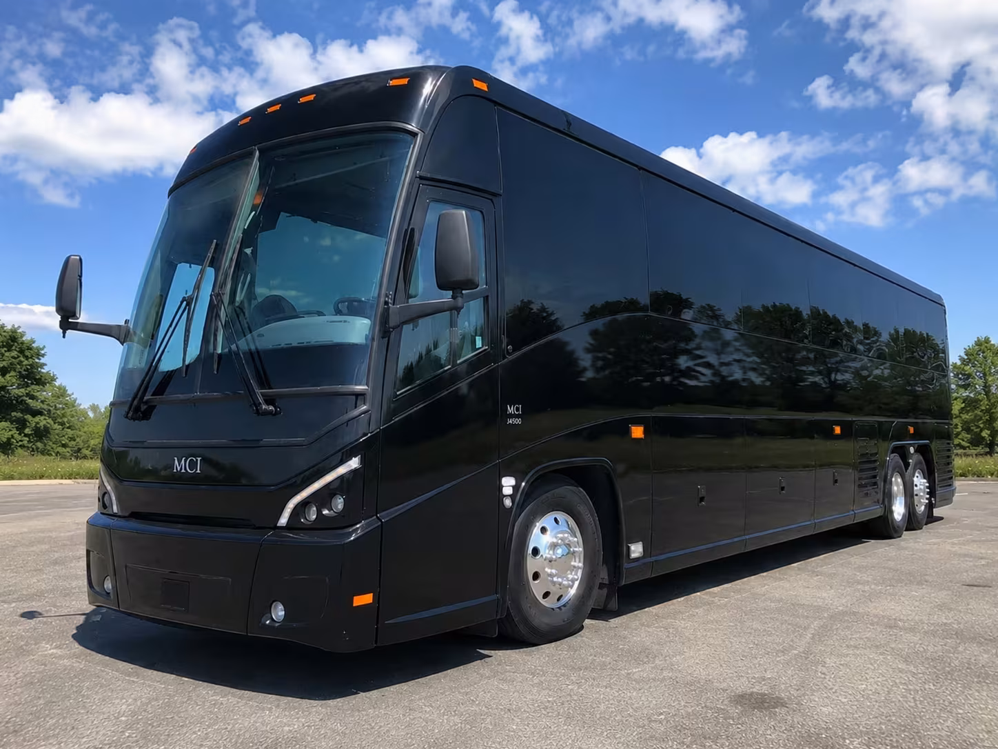 commerce city charter buses to denver museum of nature and science