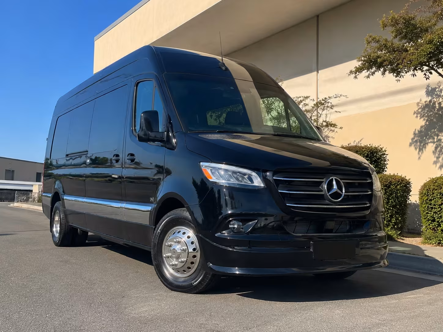 commerce city sprinter limo rental