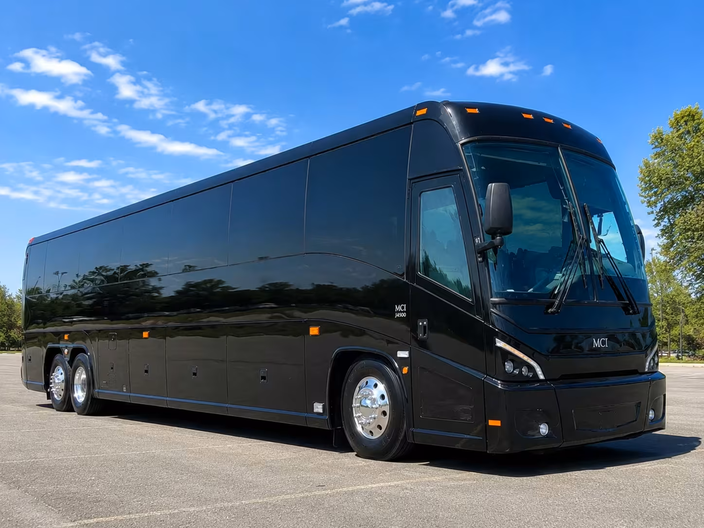 corporate and employee shuttle buses in commerce city colorado