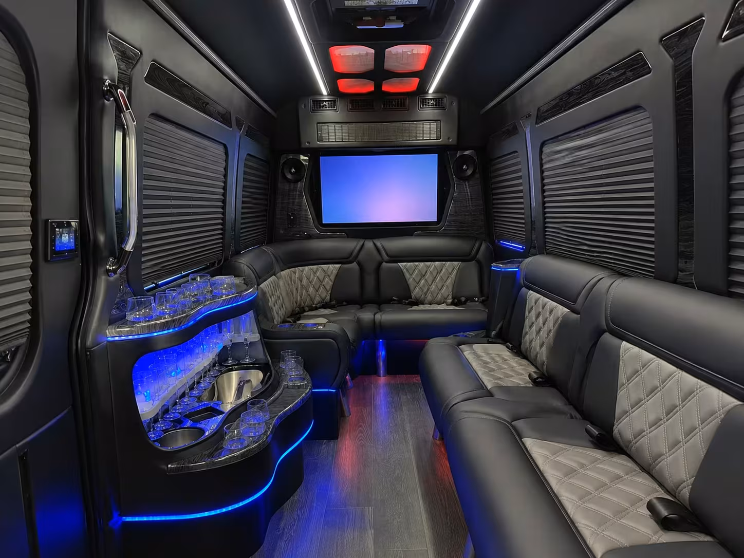 recurring government shuttle rentals in commerce city